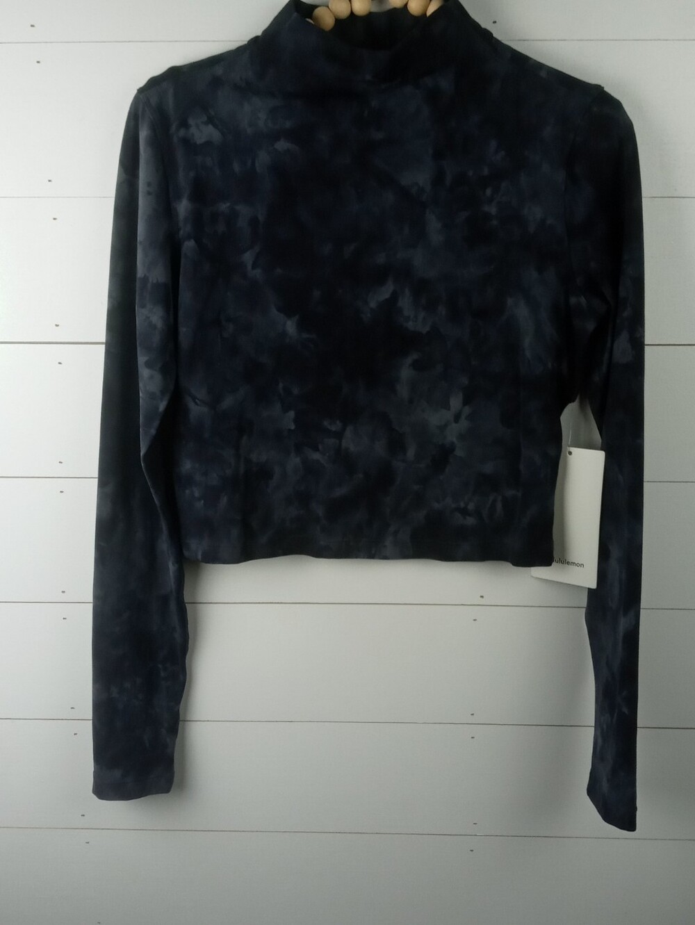 Lululemon Women's size 8 black tie dye all aligned mock neck long sleeve workout - Picture 2 of 10